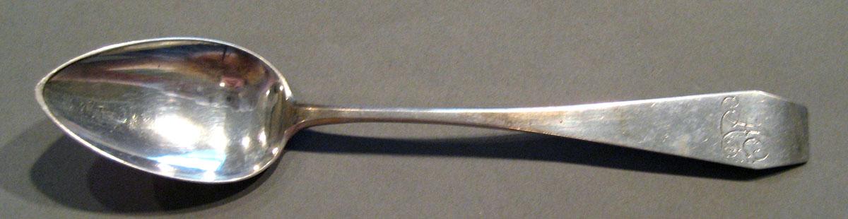 1998.0004.655.003 Silver Spoon upper surface
