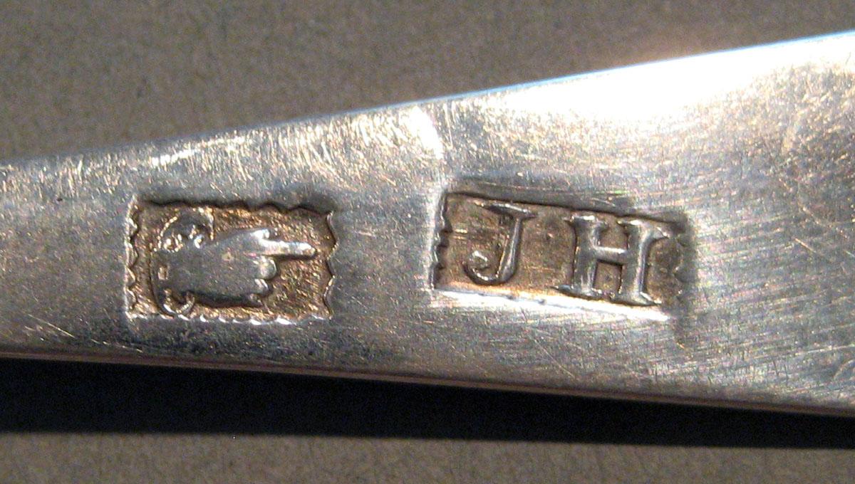 1998.0004.655.003 Silver Spoon mark