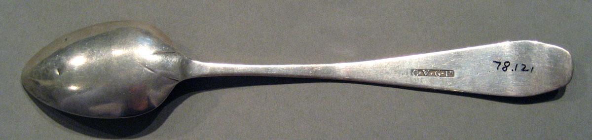 1998.0004.657.003 Silver Spoon underside
