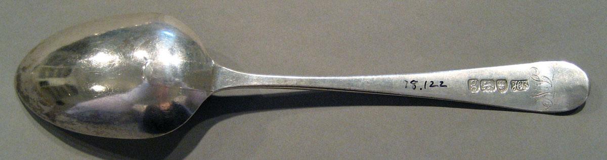 1998.0004.658.001 Silver Spoon underside