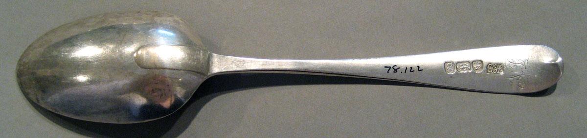 1998.0004.658.002 Silver Spoon underside