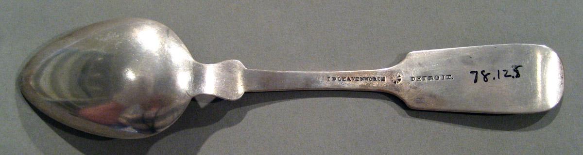 1998.0004.659.004 Silver Spoon underside