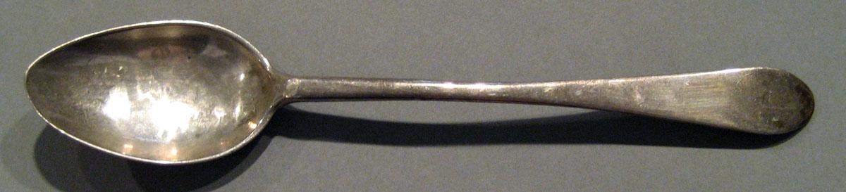 1998.0004.671 Silver Spoon upper surface