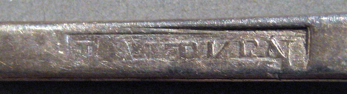 1998.0004.671 Silver Spoon mark