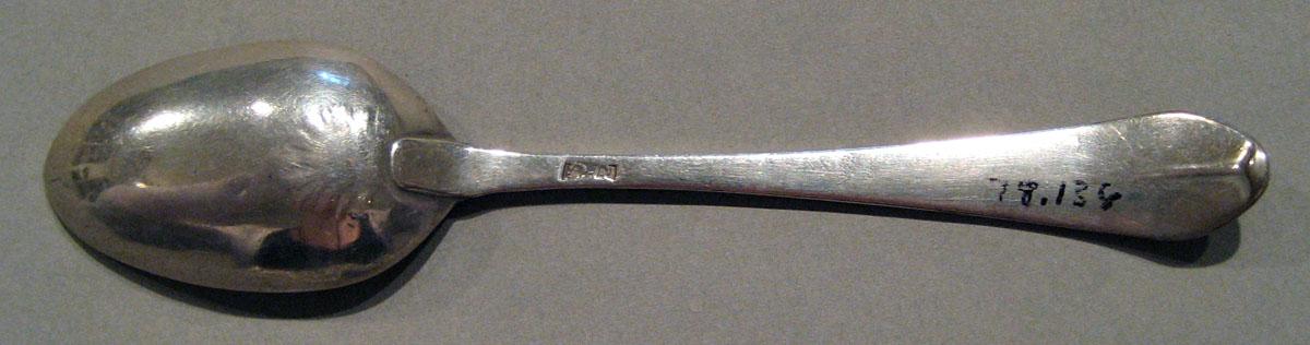 1998.0004.673 Silver Spoon underside