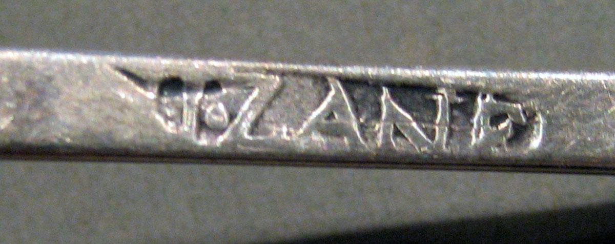 1998.0004.676.001 Silver Spoon mark