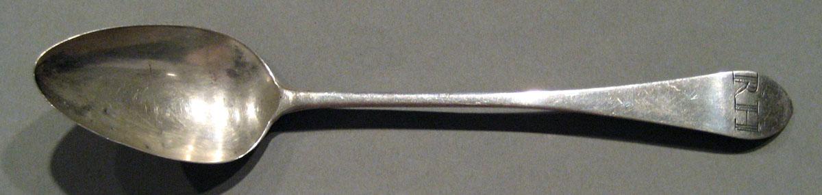 1998.0004.676.002 Silver Spoon upper surface