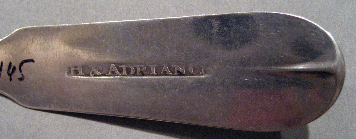 1998.0004.679 Silver Spoon mark