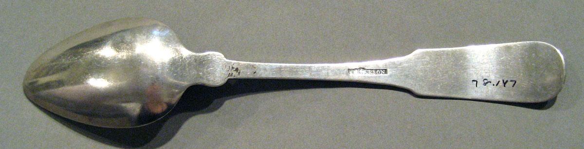 1998.0004.681.002 Silver Spoon underside