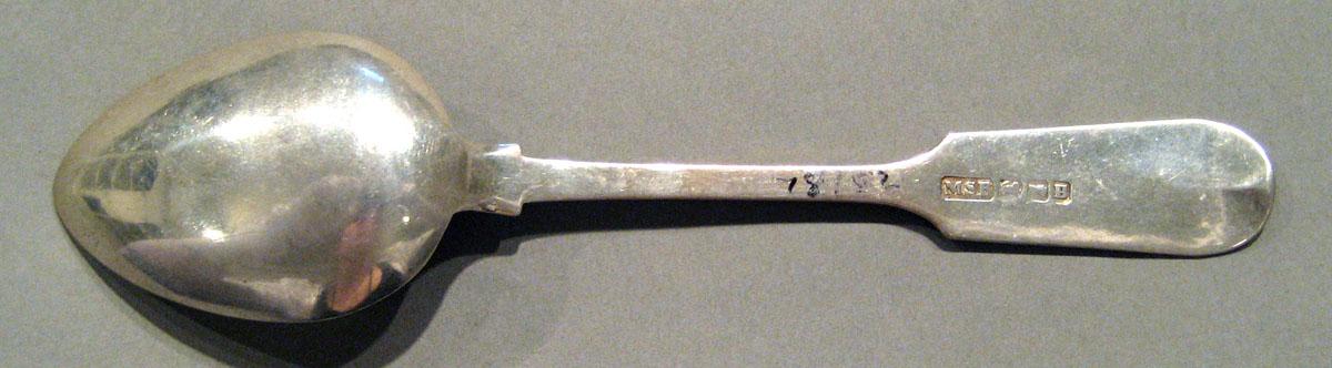 1998.0004.686.002 Silver Spoon underside