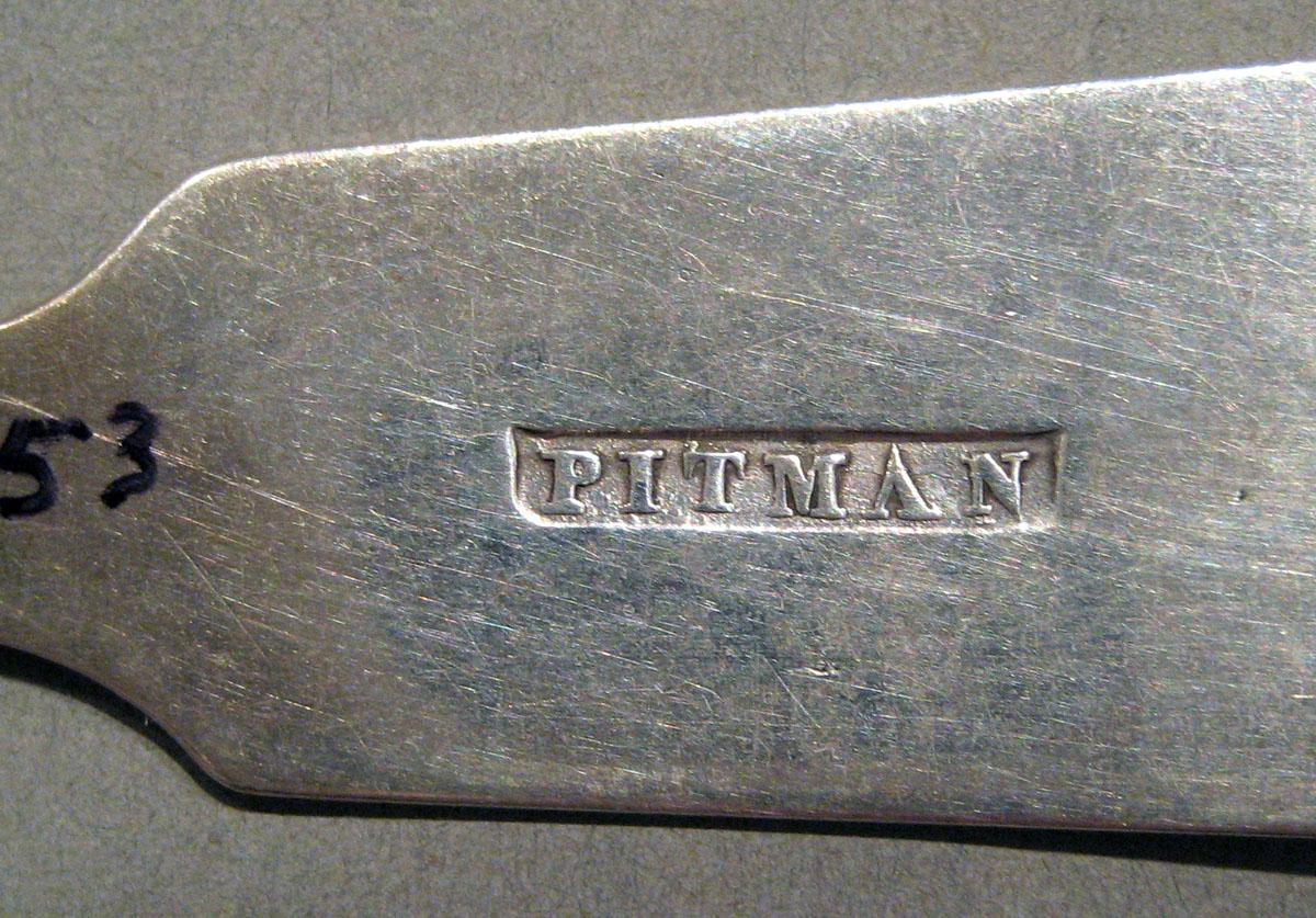 1998.0004.687 Silver Spoon mark