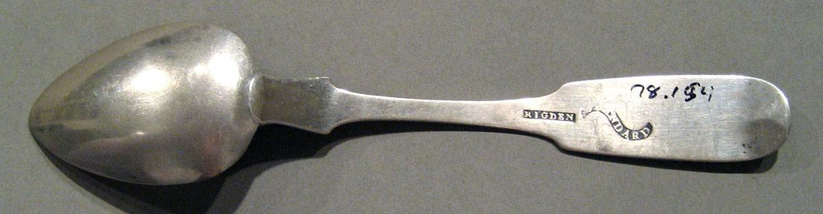 1998.0004.688 Silver Spoon underside