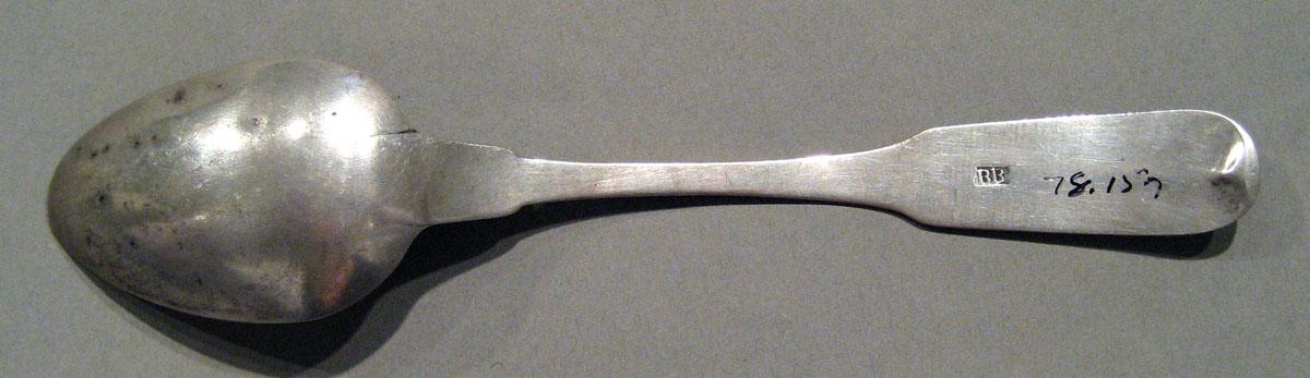 1998.0004.691.001 Silver Spoon underside