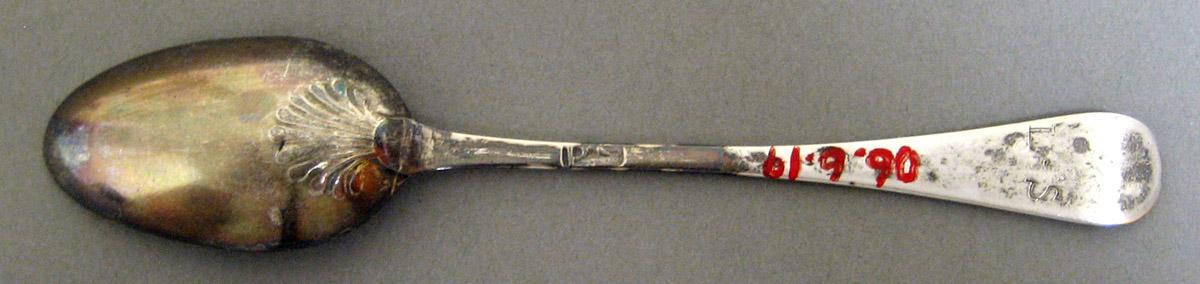 2006.0006.018 Silver Spoon underside