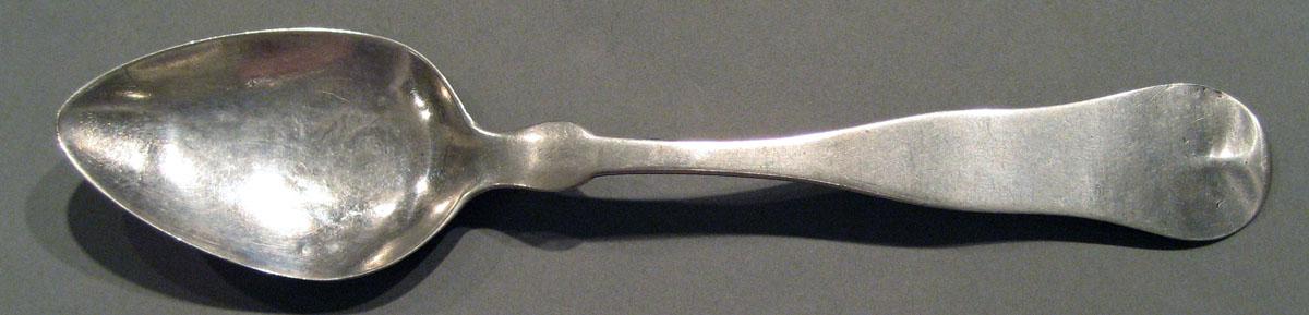 1998.0004.704 Silver Spoon upper surface