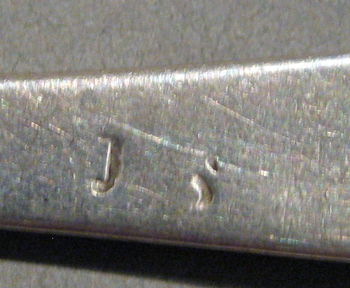 1998.0004.713 Silver Spoon mark