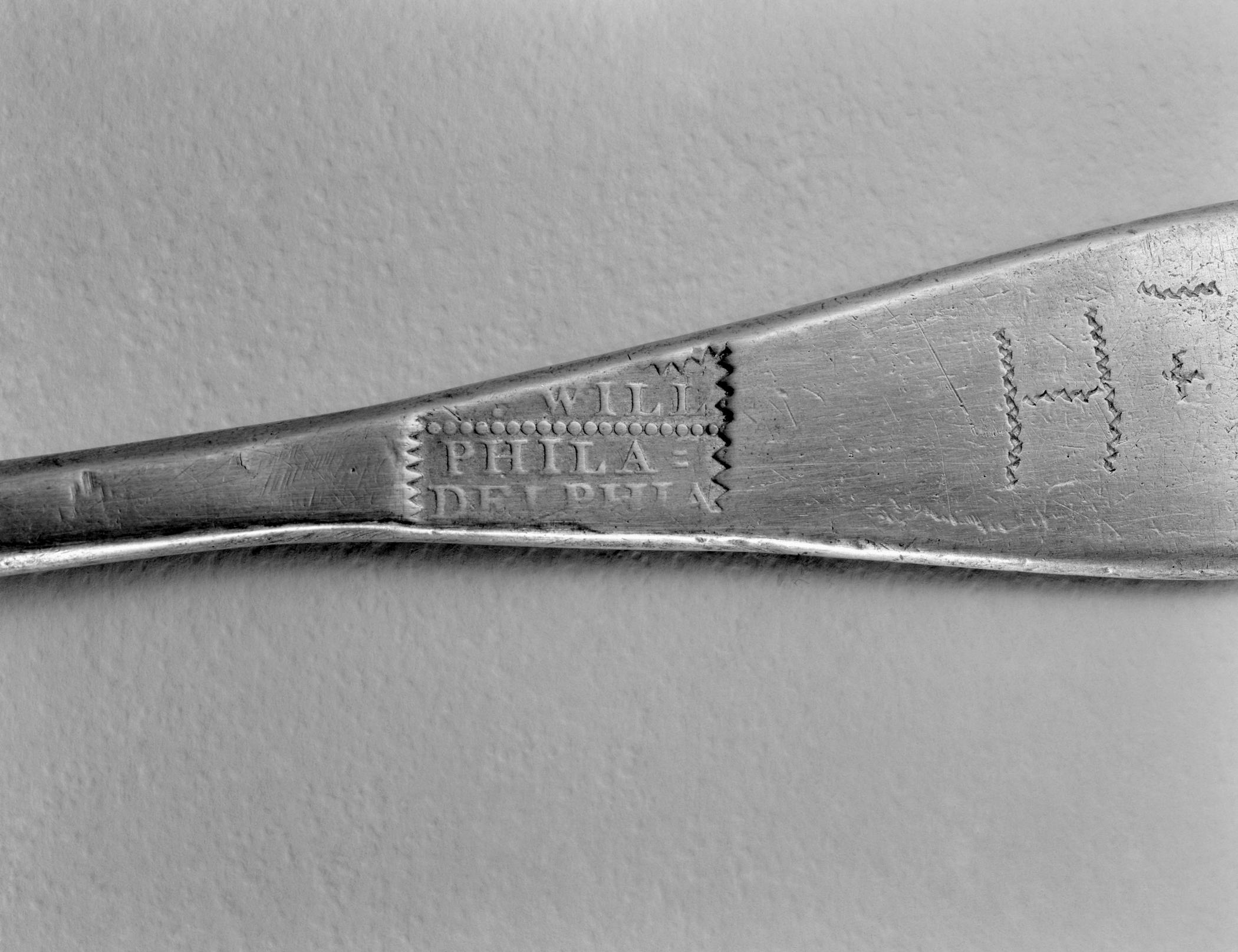 1958.0665 Pewter tablespoon (mark)