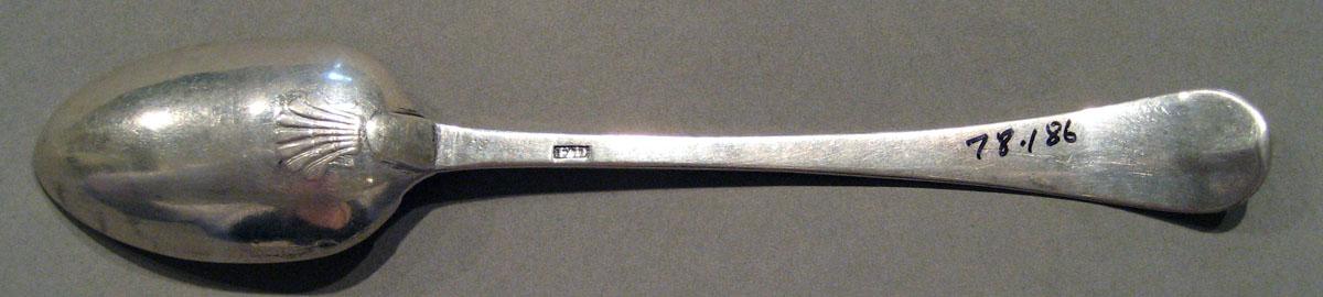 1998.0004.719.002 Silver Spoon underside