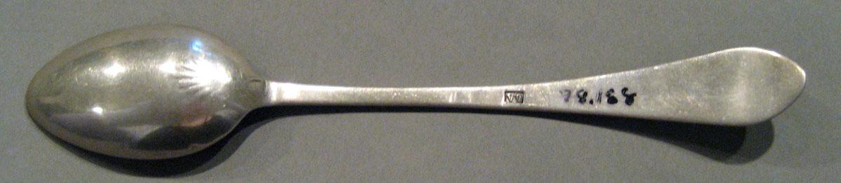 1998.0004.721 Silver Spoon underside