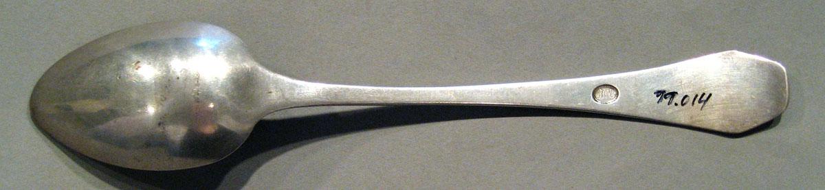 1998.0004.744 Silver Spoon underside
