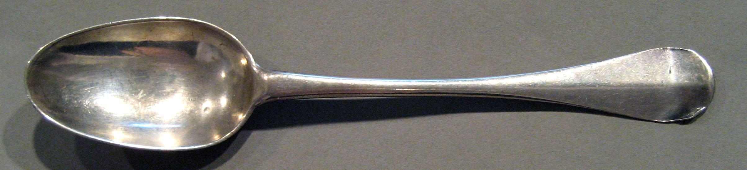 1998.0004.747.001 Silver Spoon upper surface