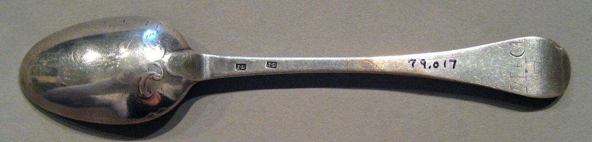 1998.0004.747.001 Silver Spoon underside