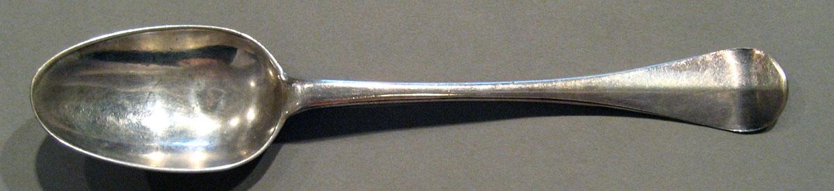1998.0004.747.002 Silver Spoon upper surface