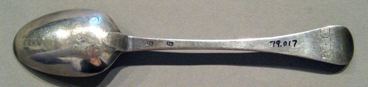 1998.0004.747.002 Silver Spoon underside