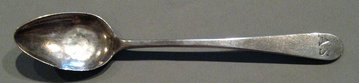 1998.0004.758 Silver Spoon upper surface
