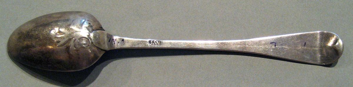 1998.0004.759.001 Silver Spoon underside