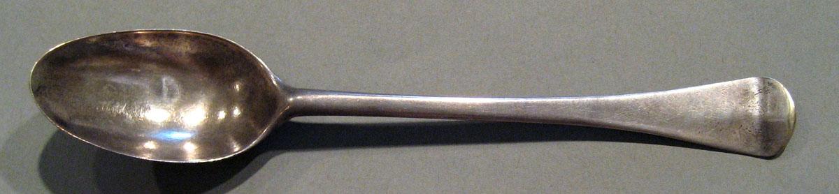 1998.0004.760 Silver Spoon upper surface