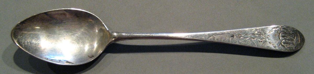 1998.0004.765 Silver Spoon upper surface
