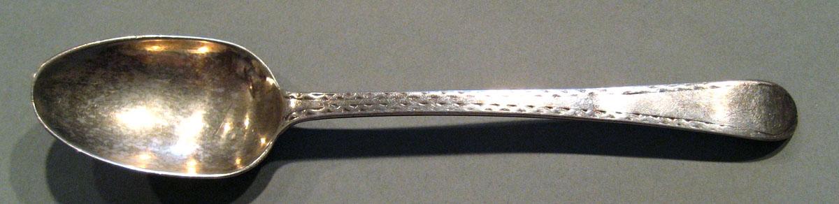 1998.0004.766 Silver Spoon upper surface