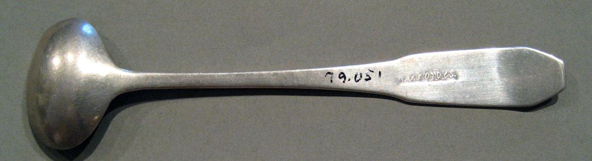 1998.0004.771.001 Silver Spoon underside