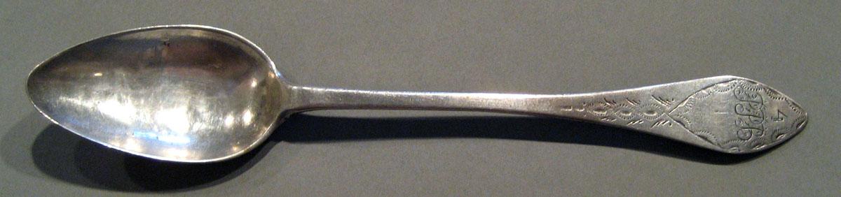 1998.0004.775.001 Silver Spoon upper surface