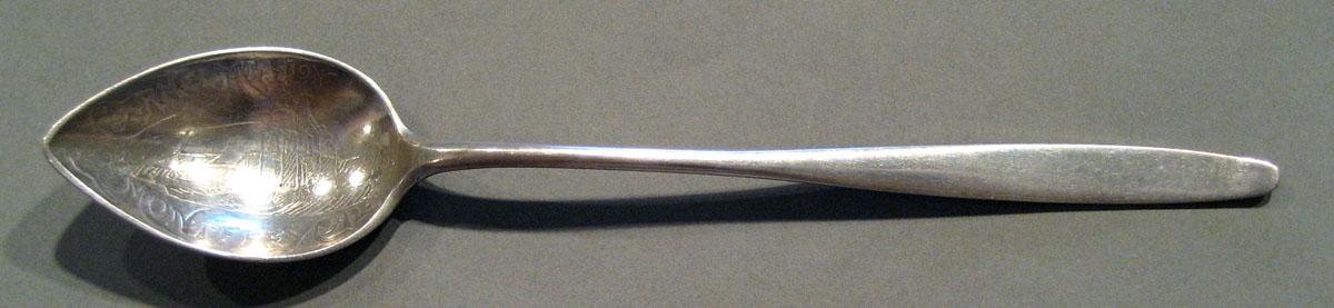 1998.0004.776 Silver Spoon upper surface