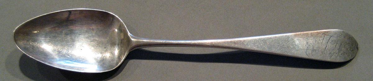 1998.0004.782.001 Silver Spoon upper surface
