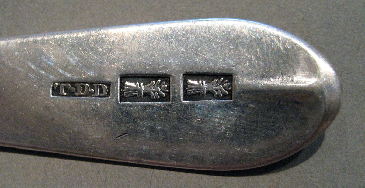 1998.0004.782.002 Silver Spoon mark