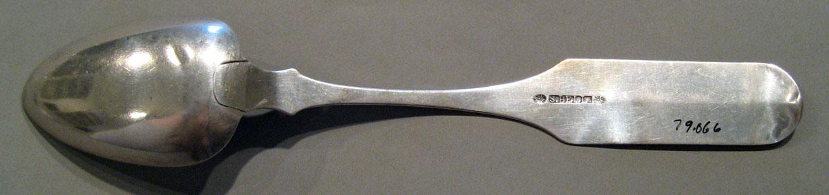 1998.0004.786.002 Silver Spoon underside