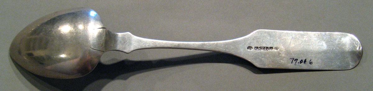 1998.0004.786.003 Silver Spoon underside