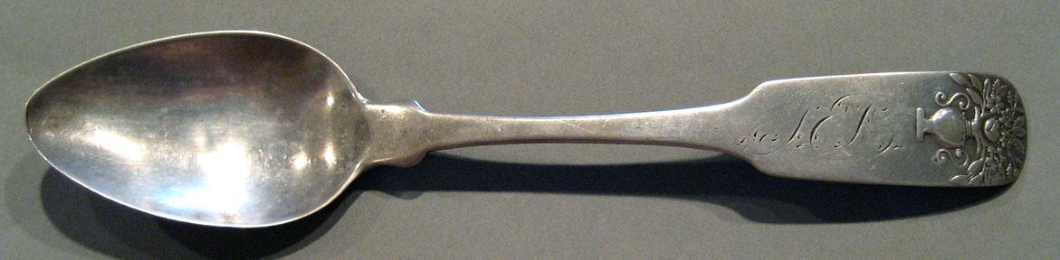 1998.0004.790.001 Silver Spoon upper surface