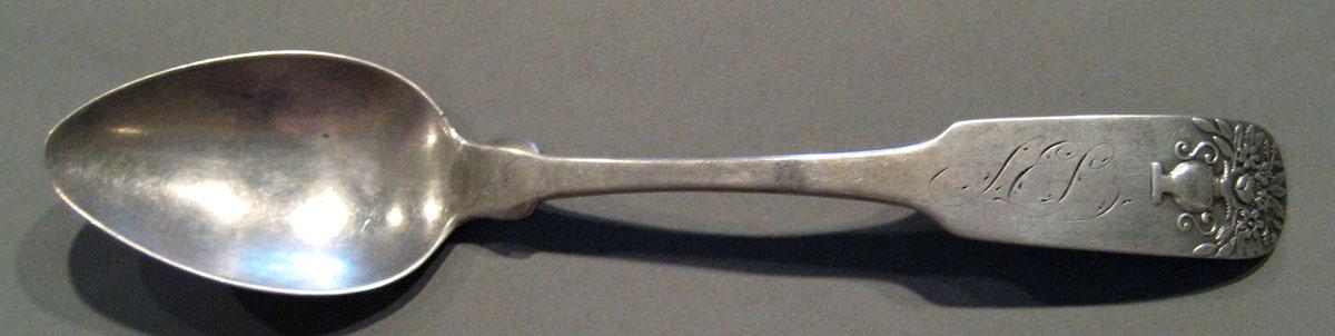 1998.0004.790.004 Silver Spoon upper surface