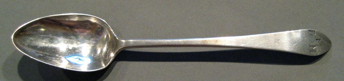 1998.0004.794.004 Silver Spoon upper surface