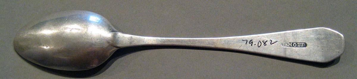 1998.0004.802 Silver Spoon underside