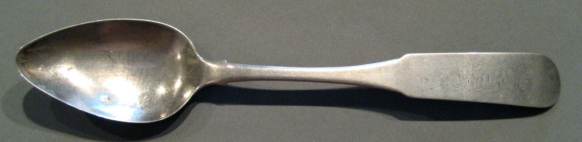1998.0004.805 Silver Spoon upper surface