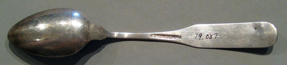 1998.0004.807.001 Silver Spoon underside