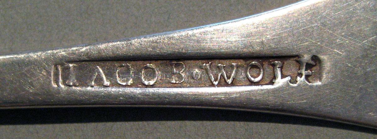 1998.0004.807.001 Silver Spoon mark
