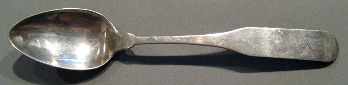 1998.0004.807.002 Silver Spoon upper surface
