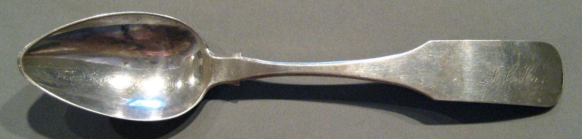 1998.0004.809.001 Silver Spoon upper surface