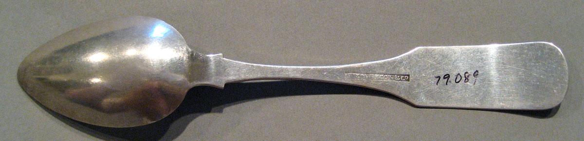 1998.0004.809.001 Silver Spoon underside